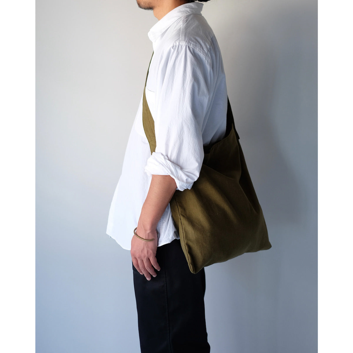 THREAD-LINE / Linen Cotton Flat Shoulder / KHAKI