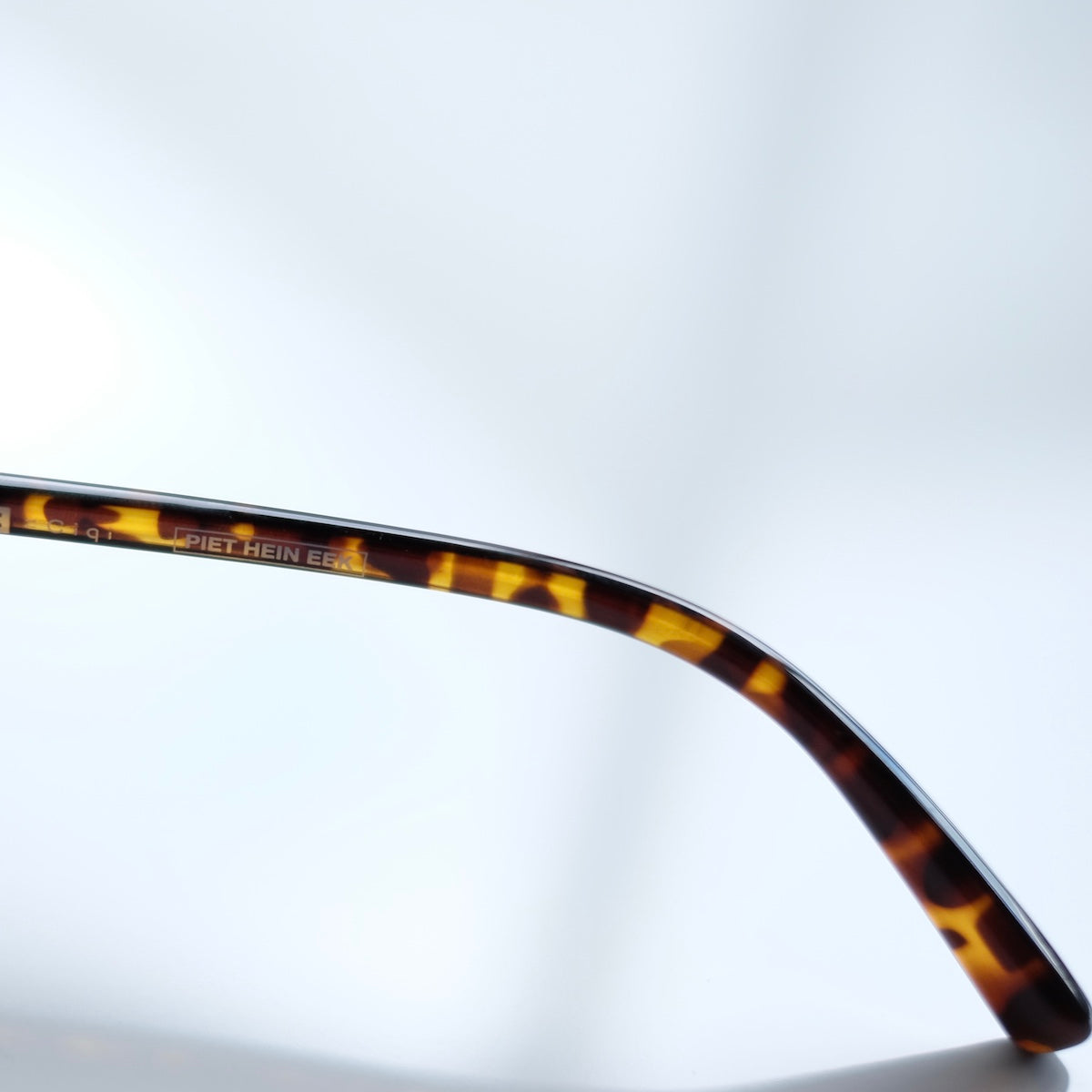 "PIET HEIN EEK × Ciqi " / Hein Sunglasses /Demi x Gray Lenses