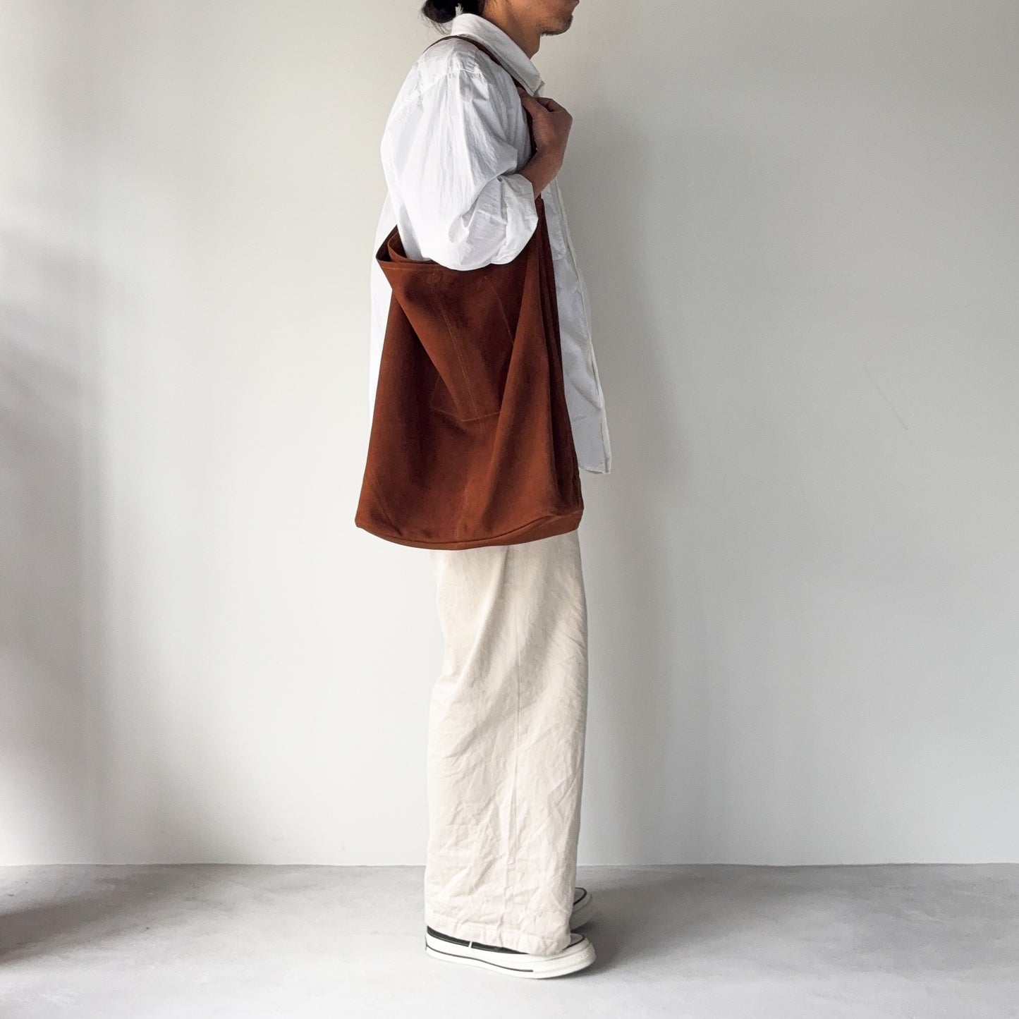 morphee / Cylinder  XL / Oiled Suede Brown