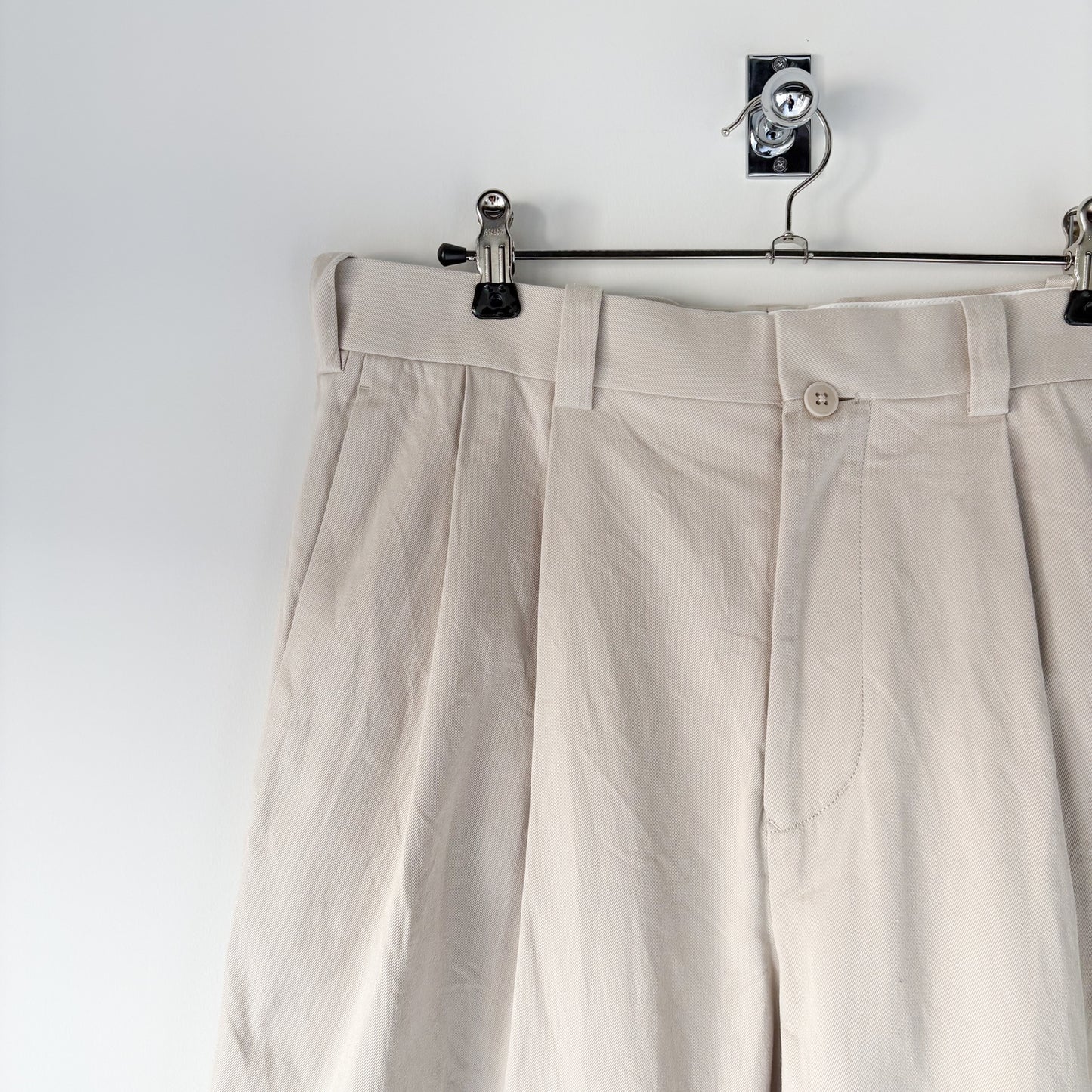 YAECA / Chino Trousers Two-Tuck Straight / BEIGE