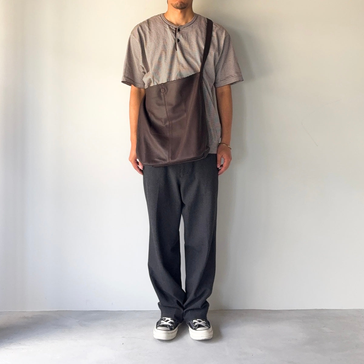 morphee / Cylinder M / Dark Choco
