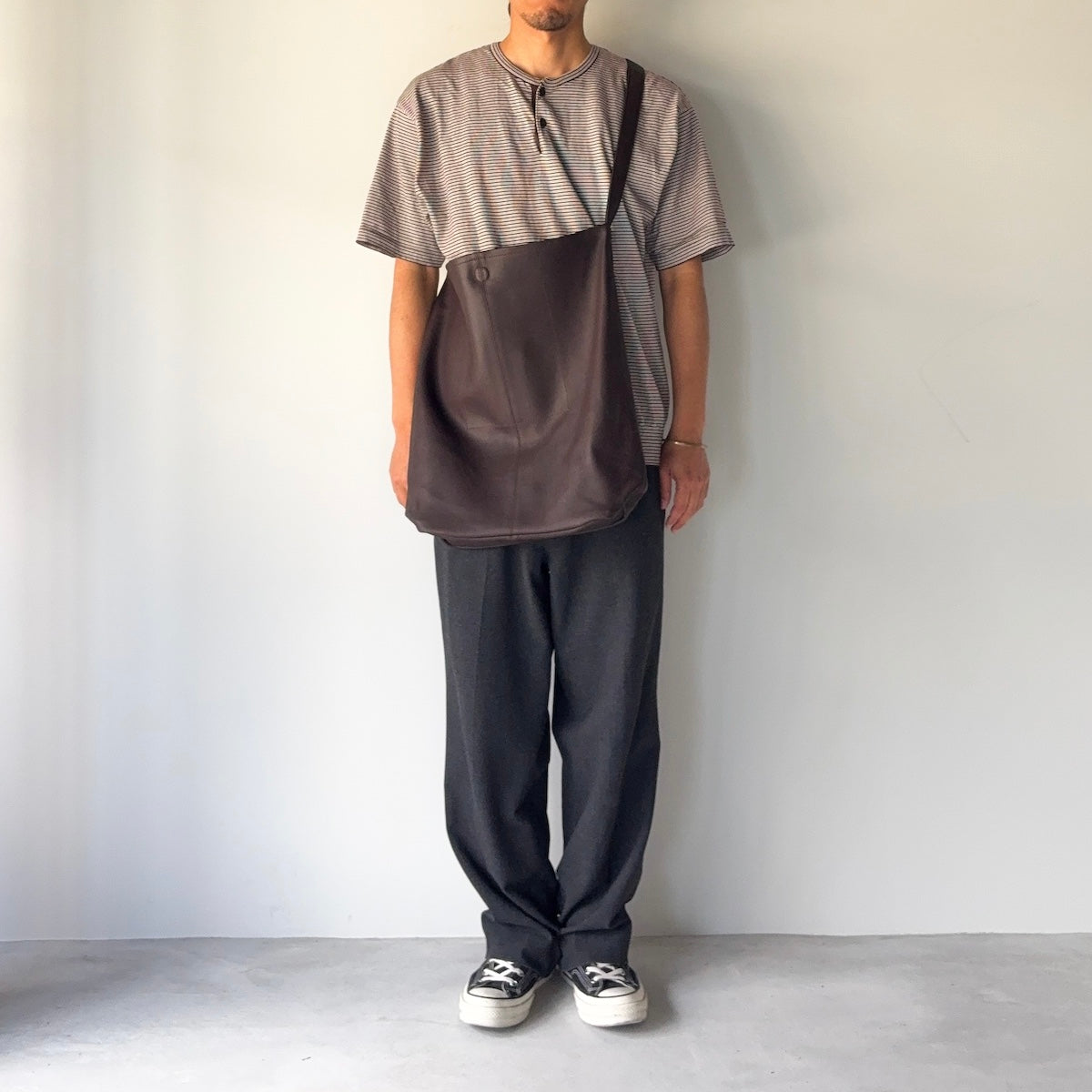 morphee / Cylinder L / Dark Choco