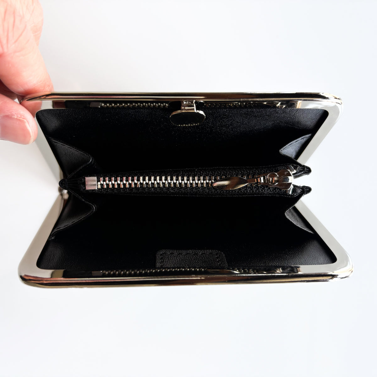 morphee SAC À MAIN / Framed Leather Half Wallet / BLACK（SILVER）