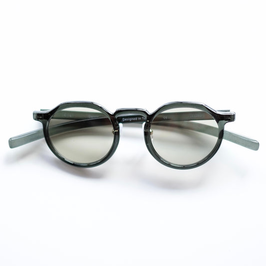 ciqi / Damon Sunglasses / Khaki x Light Gray Lenses