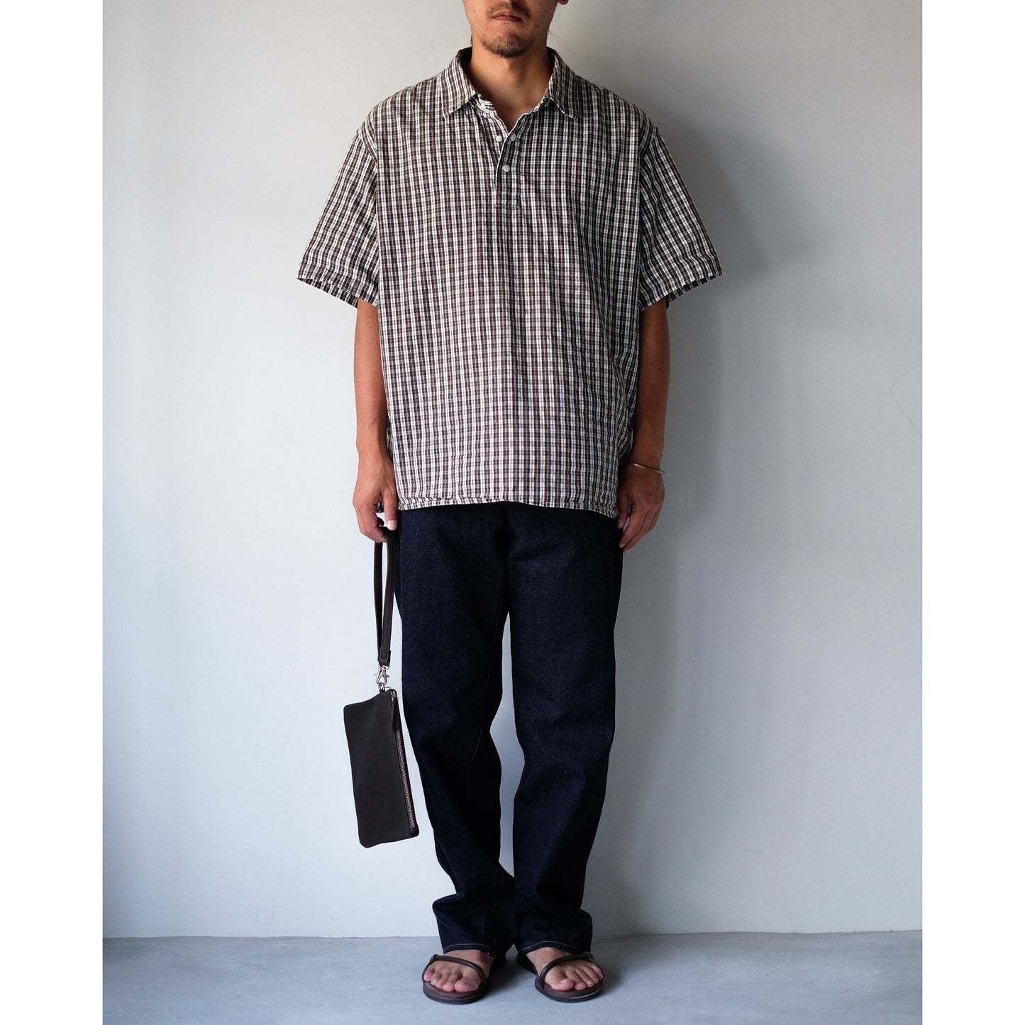morphee / STRAP LEATHER POUCH / Dark Choco