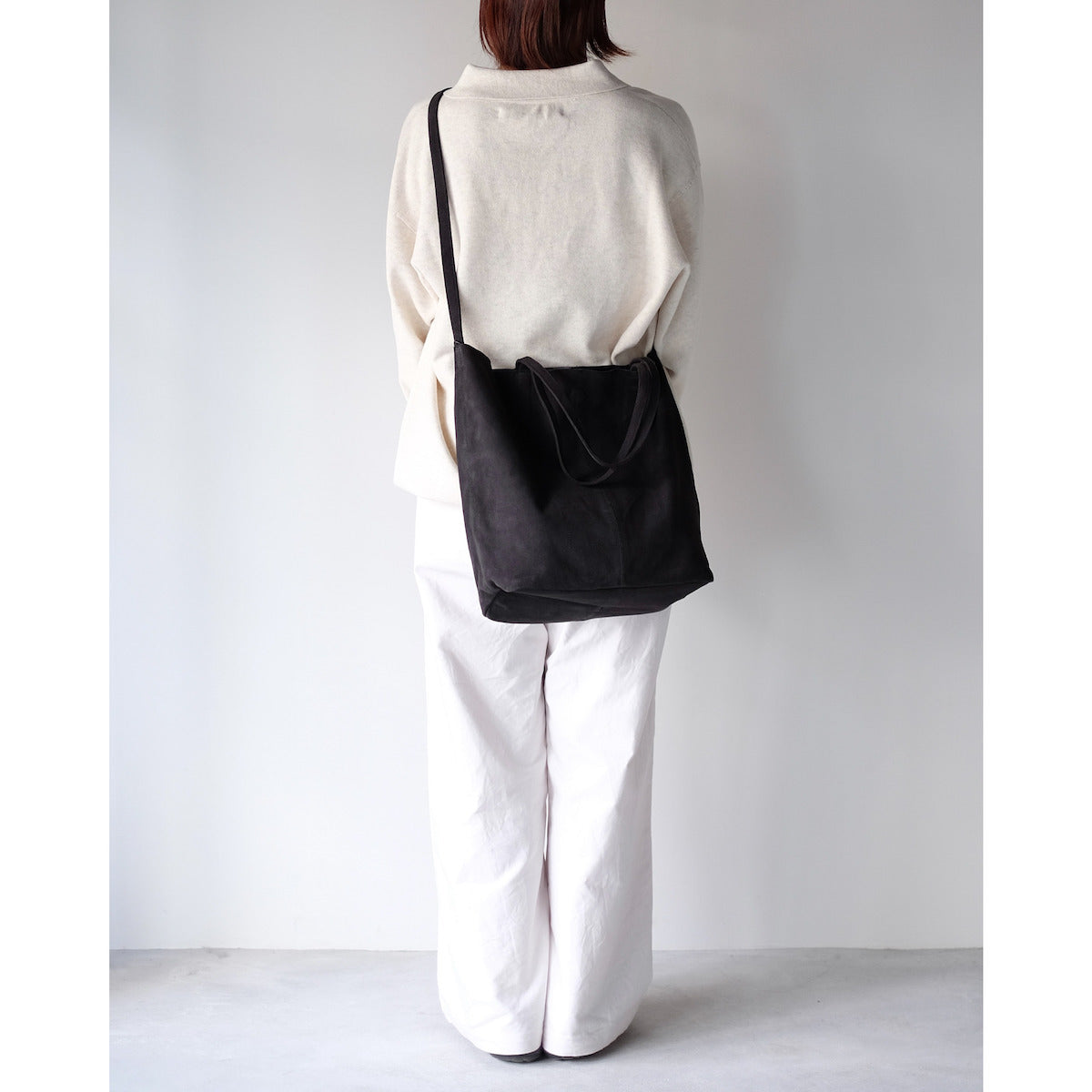 morphee / 3way Medium Tote / Oiled Suede Charcoal
