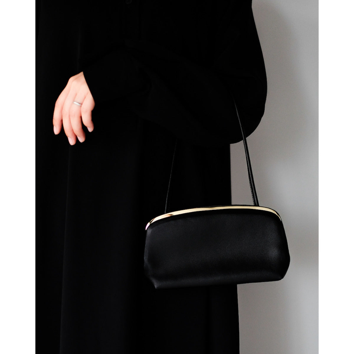 morphee SAC À MAIN / Framed One Shoulder Bag / BLACK（GOLD）