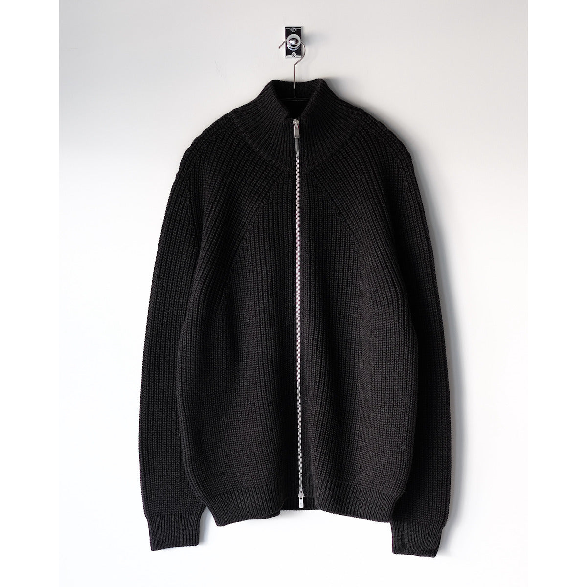 BATONER / Signature Drivers Knit / CHARCOAL