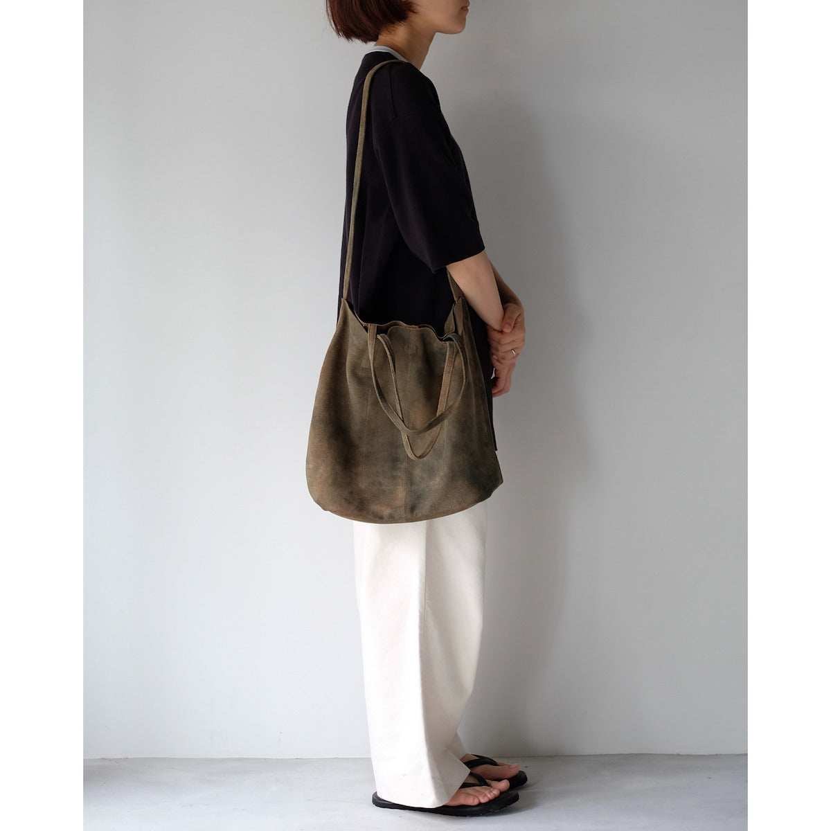 morphee / 3way Medium Tote / Antique Suede Rust Brown