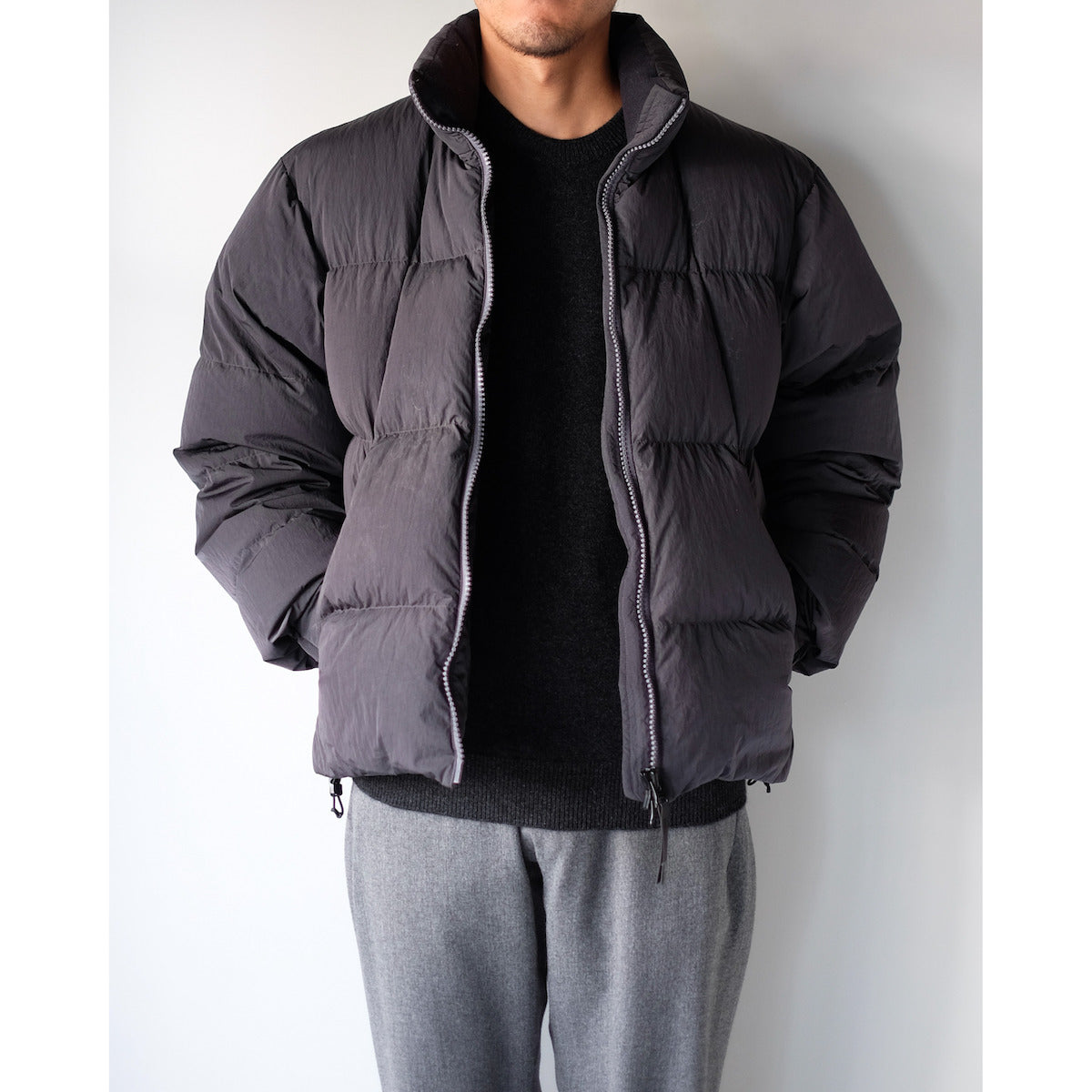 BATONER / Innocent Cashmere Crew Neck / MELANGE BLACK