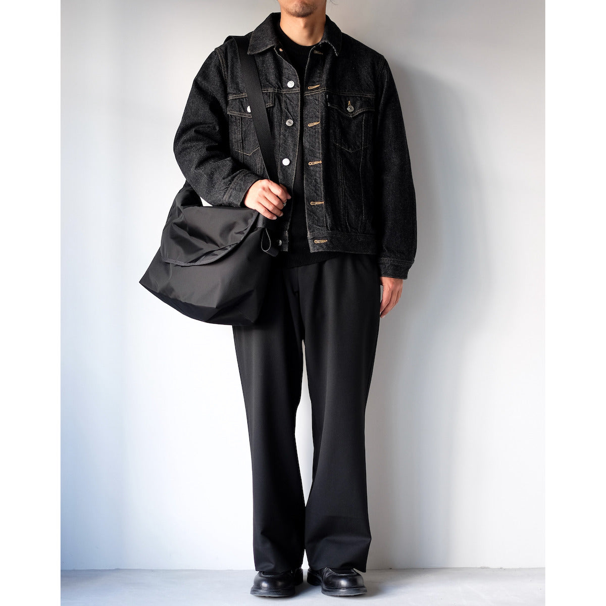 KaILI / 3Layer Messenger Bag / BLACK