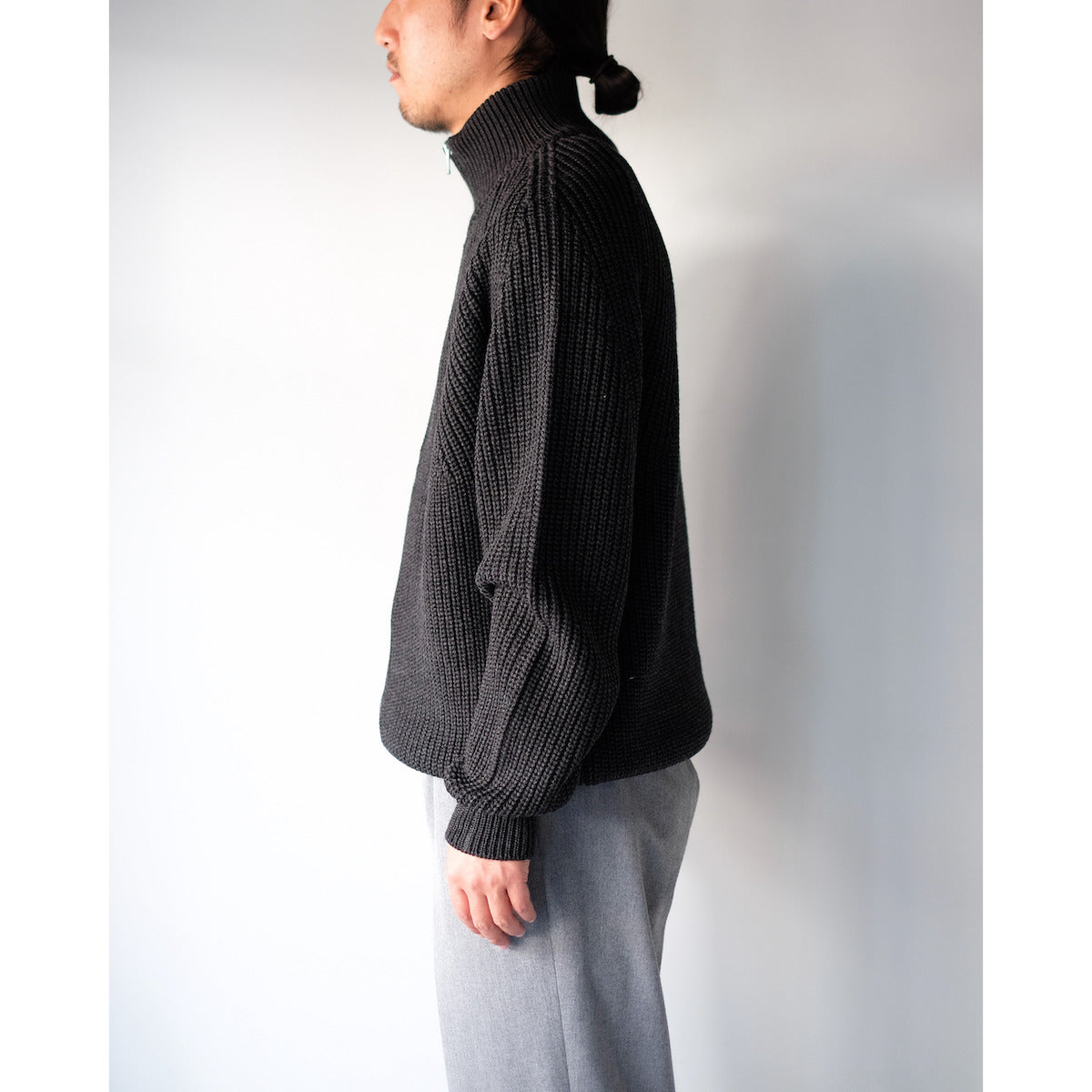 BATONER / Signature Drivers Knit / CHARCOAL