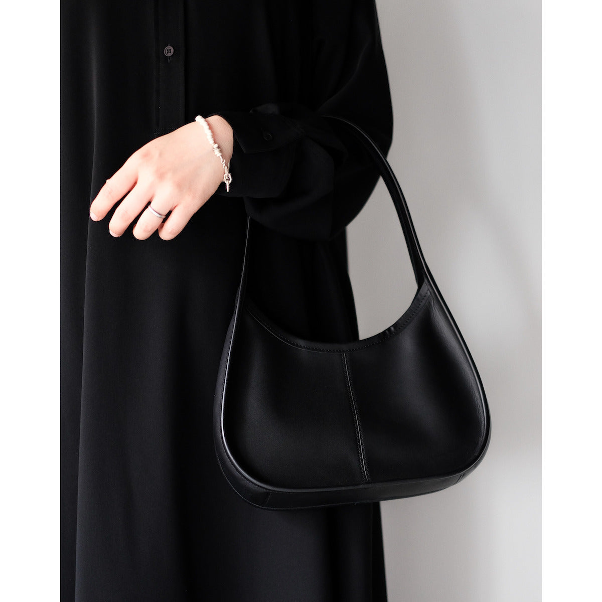 Morphée SAC À MAIN / Magnetic Shoulder Bag