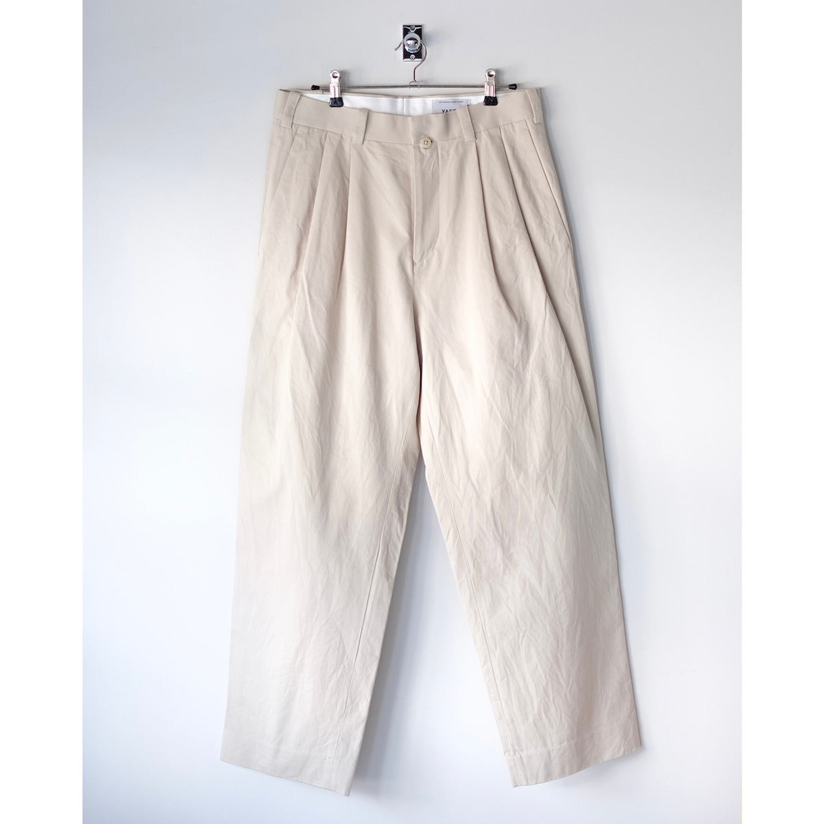 YAECA / 2Tuck Straight Chino / L.BEIGE