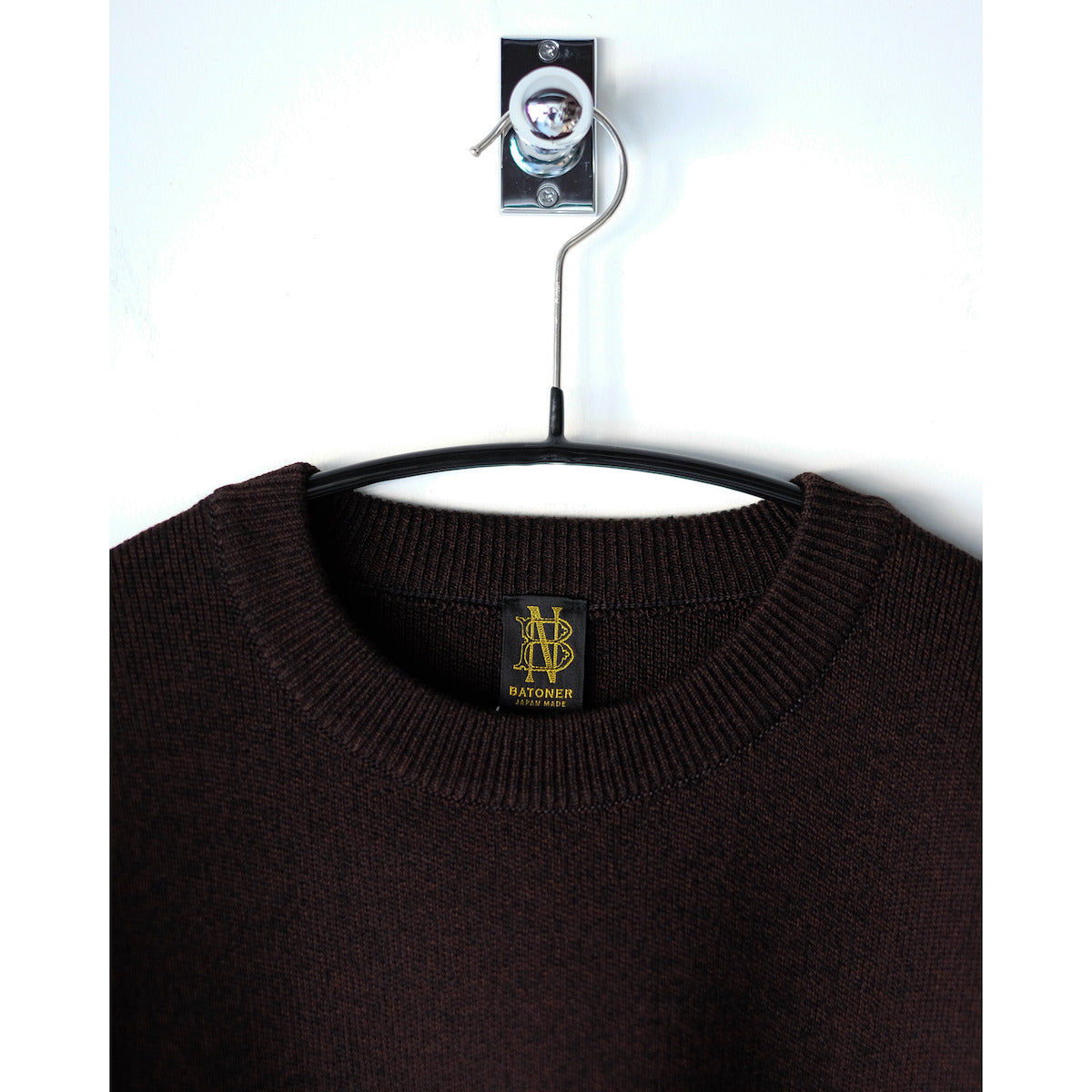 BATONER / Solid Wool Smooth Crew Neck / ROSEWOOD