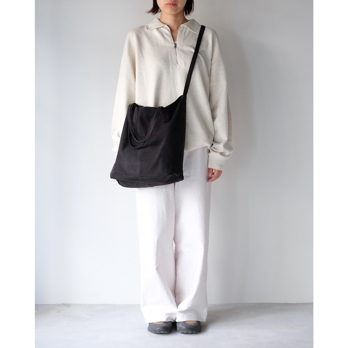 morphee / 3way Medium Tote / Oiled Suede Charcoal