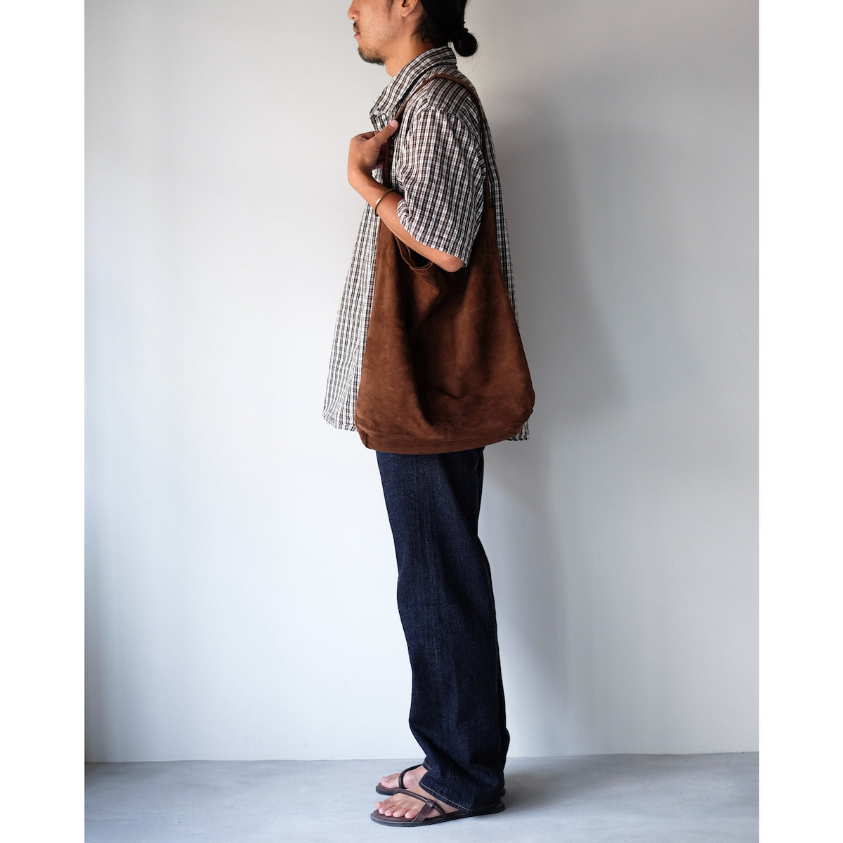 morphee / Cylinder L / Oiled Suede Coffee Brown