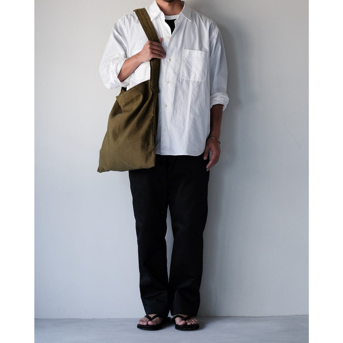 THREAD-LINE / Linen Cotton Flat Shoulder / KHAKI