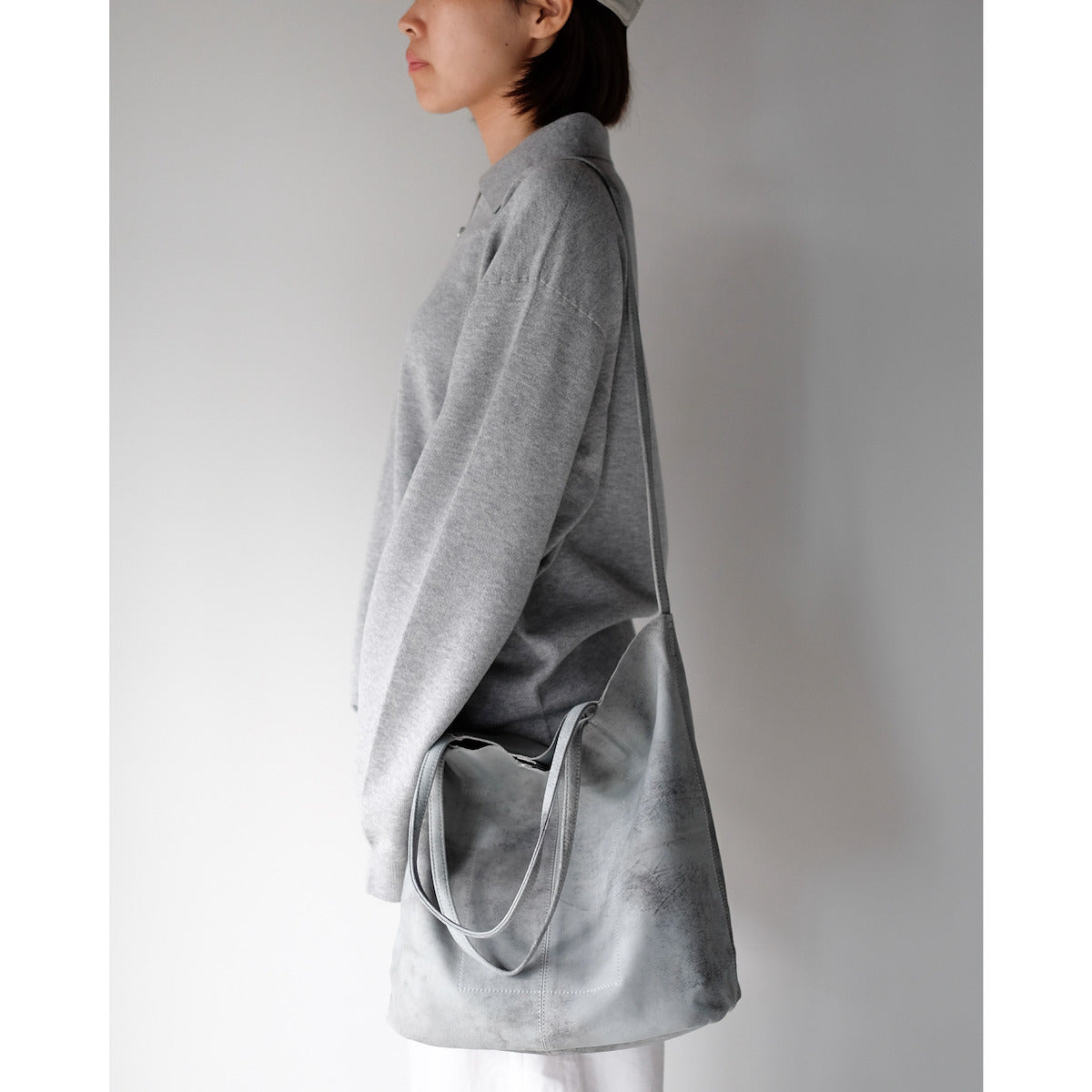 morphee / 3way Medium Tote / Antique Suede Light Gray