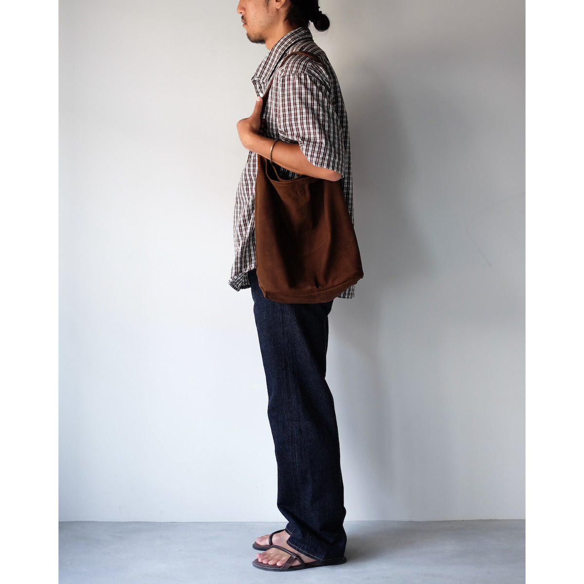 morphee / Cylinder M / Oiled Suede Coffee Brown