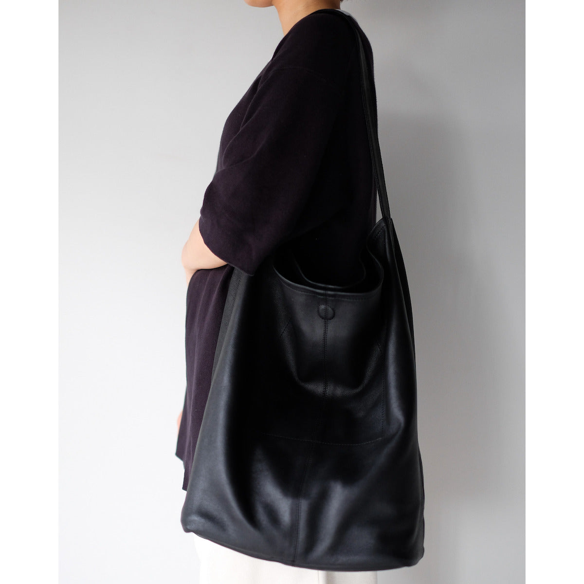 morphee / Cylinder L / BLACK
