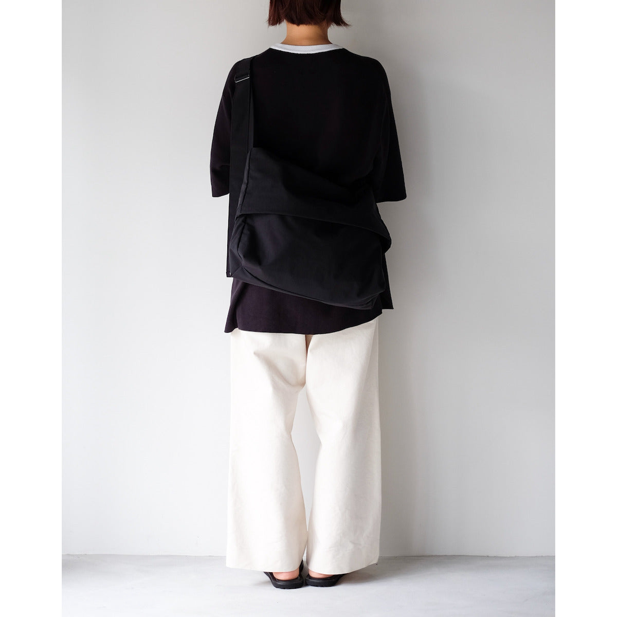 KaILI / TRANSFORM BAG M / BLACK