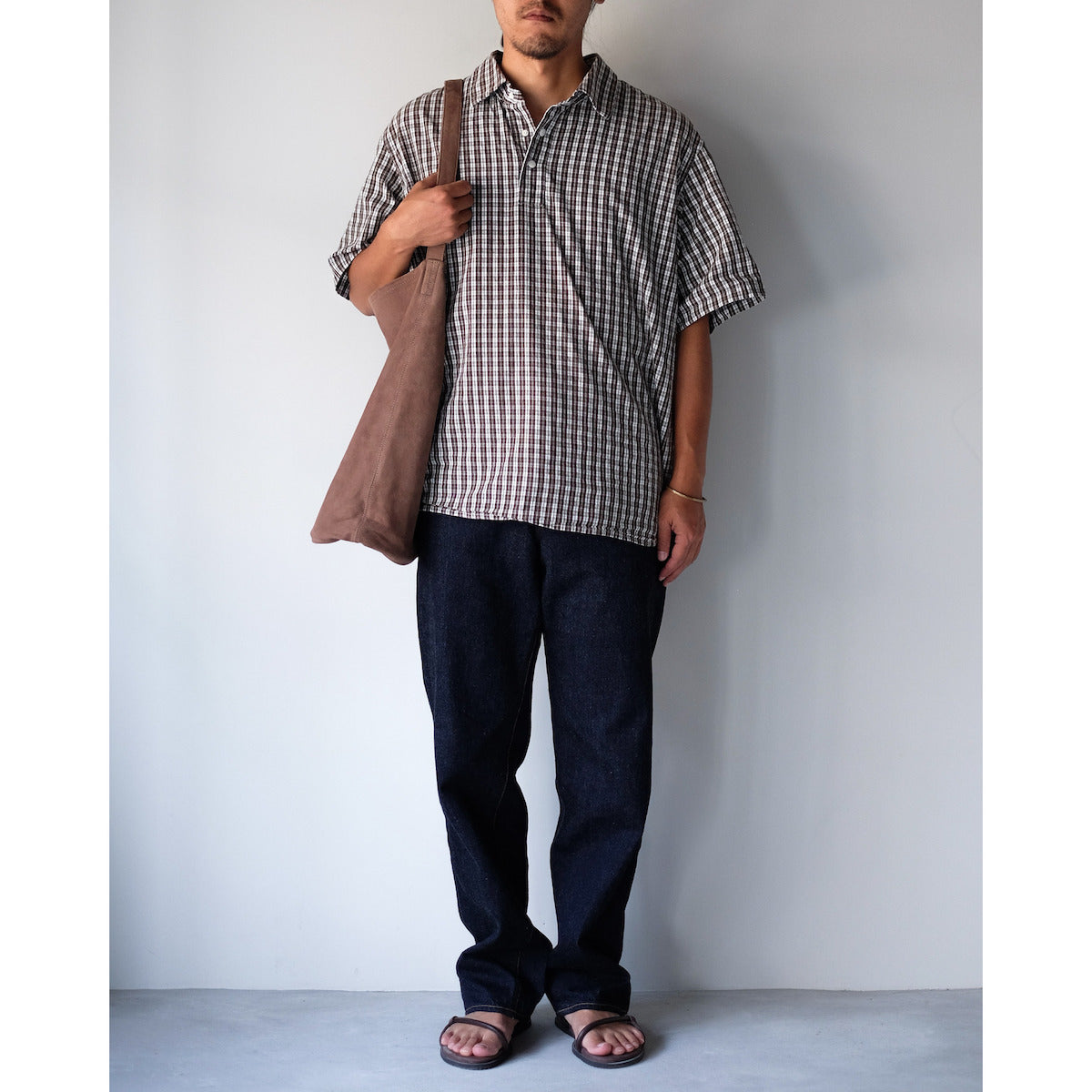 morphee / Cylinder L / Oiled Suede Elephant