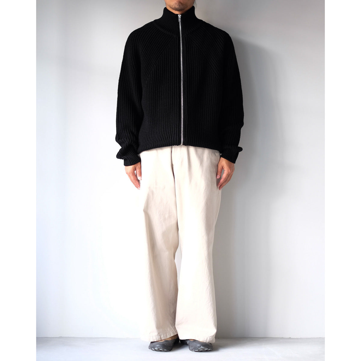 BATONER / Signature Drivers Knit / BLACK